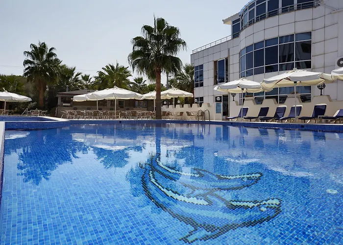 比尔卢库酒店 3*